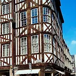 Hotel Mercure Centre Cathedrale 4*