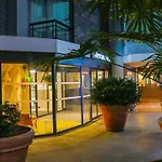 鲁昂中心教堂美居酒店 酒店 鲁昂