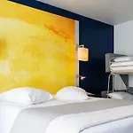 鲁昂中心教堂美居酒店 4*