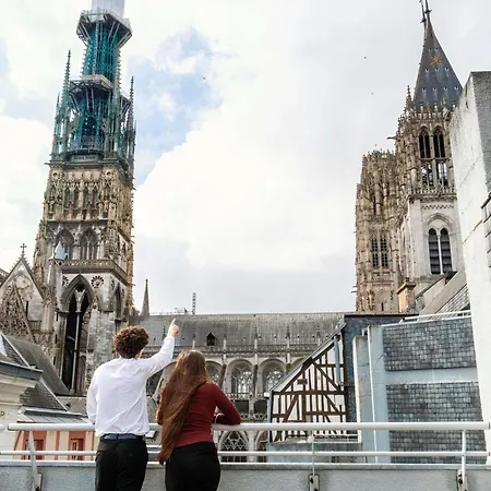 Hotel Mercure Centre Cathedrale 4*