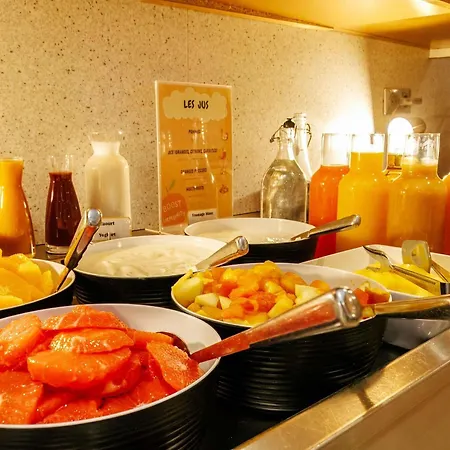 Mercure Centre Cathédrale Hotel 4*