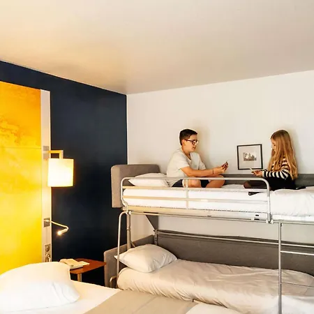 Hotel Mercure Centre Cathedrale 4*