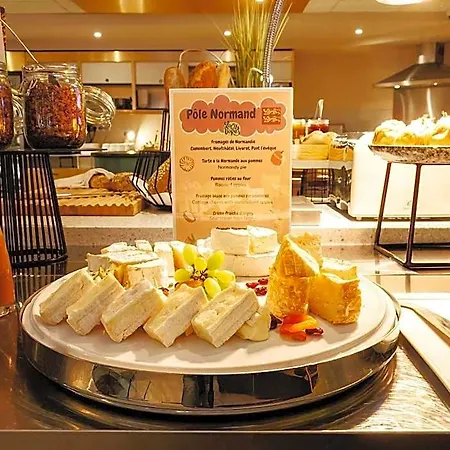 鲁昂中心教堂美居酒店 4* 鲁昂