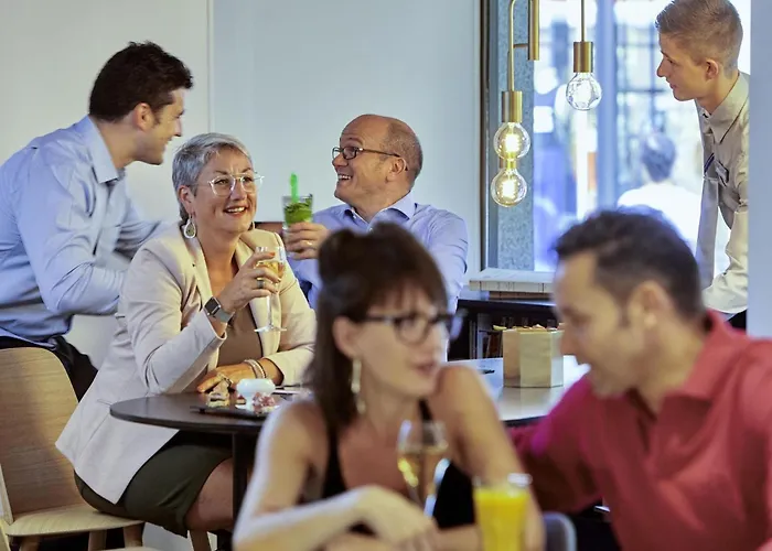 鲁昂中心教堂美居酒店 酒店 4*